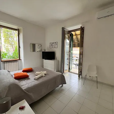 Home Rome * Rome